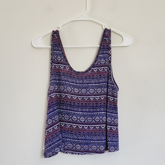 Forever 21 flowy fit tank top in Royal/ Multi colors size medium NWT - Picture 4 of 4
